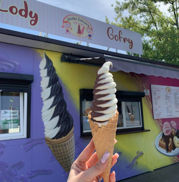Zdjęcie na okładce dla Słodki Zakątek - Lody gofry desery Lodziarnia Lublin